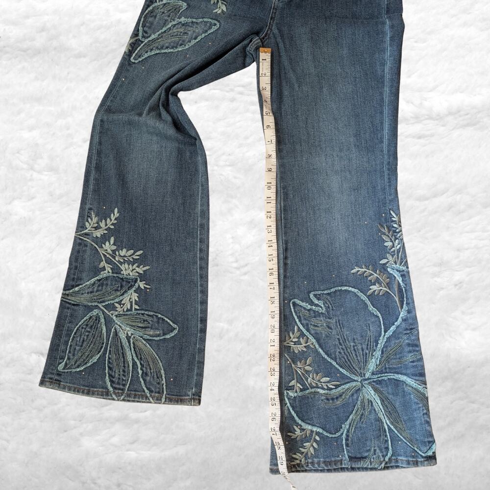 chico's floral appliqué flare jeans embroidered high rise denim - Picture 3 of 4